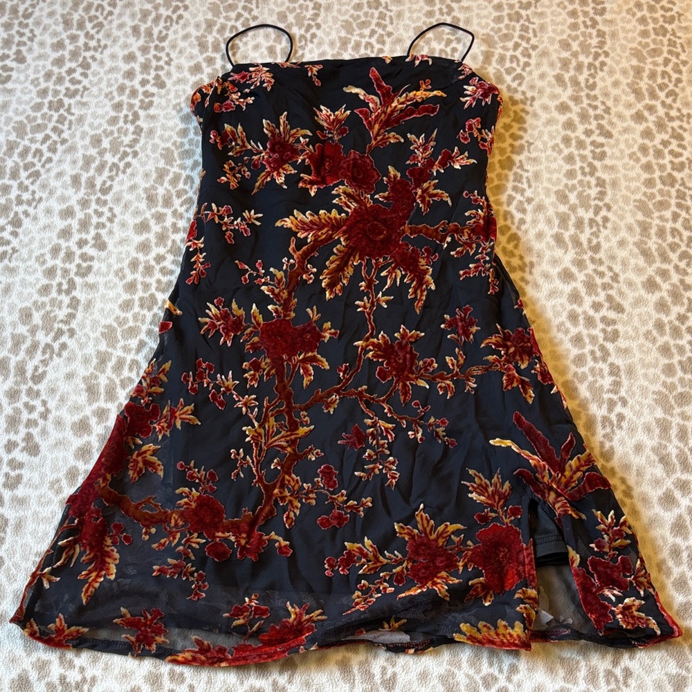 Fashion Nova Black and Red Floral Mini Dress